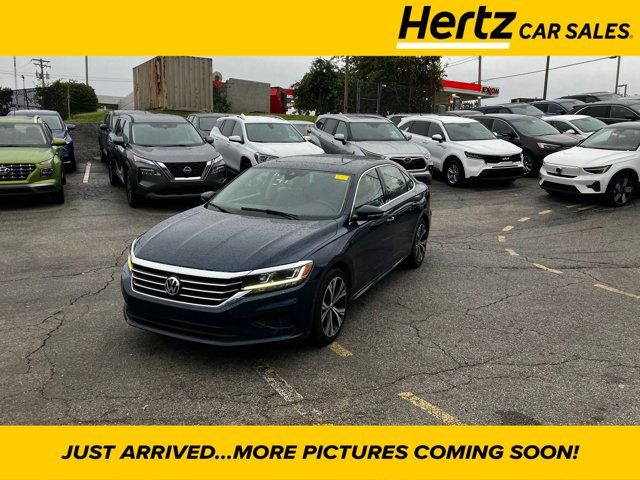 2022 Volkswagen Passat 2.0T SE