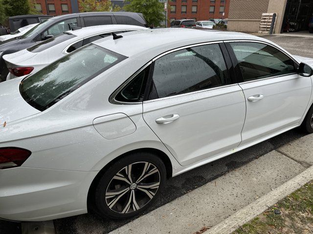 2022 Volkswagen Passat 2.0T SE