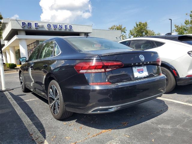 2022 Volkswagen Passat 2.0T SE