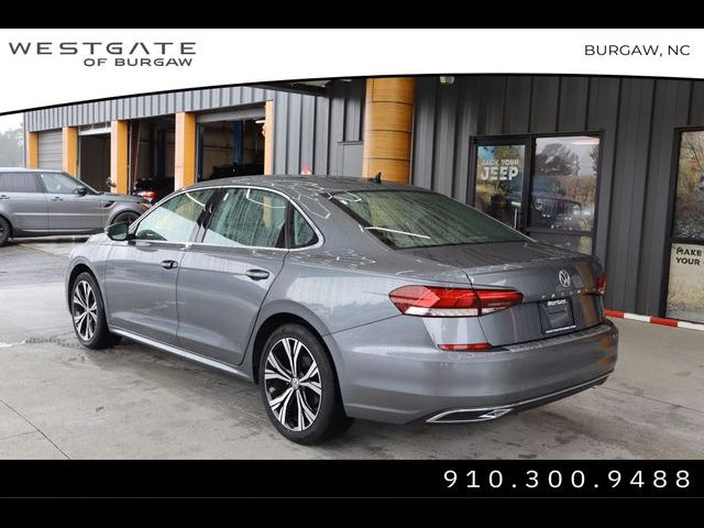 2022 Volkswagen Passat 2.0T SE