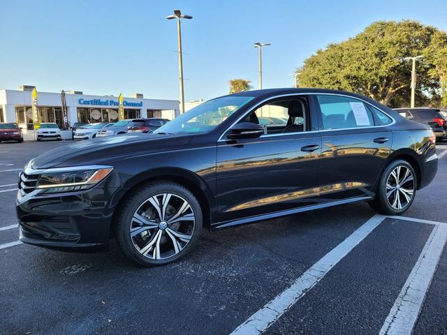 2022 Volkswagen Passat 2.0T SE