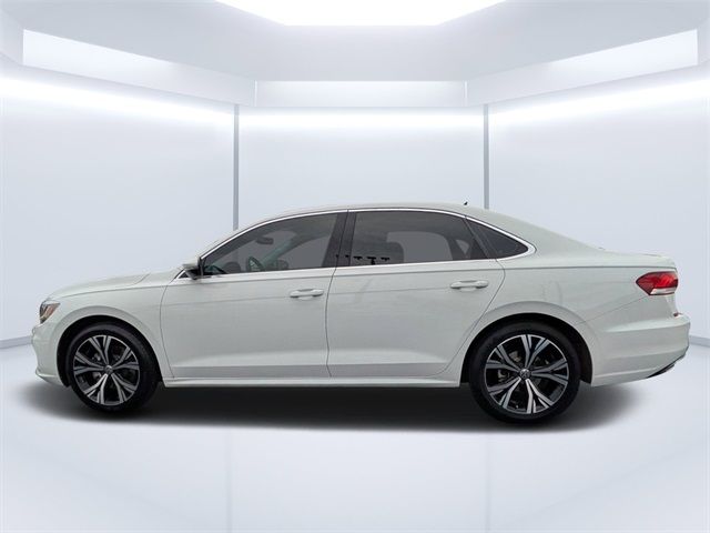 2022 Volkswagen Passat 2.0T SE