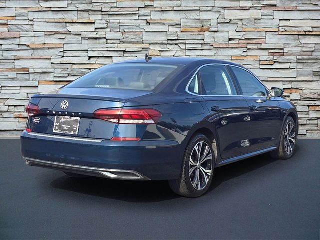 2022 Volkswagen Passat 2.0T SE