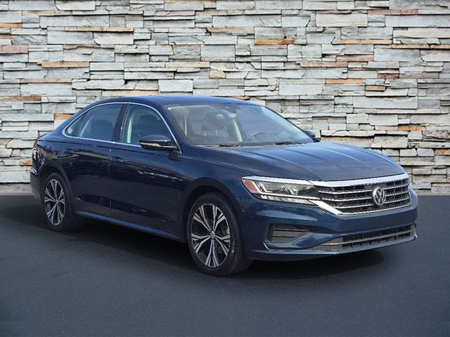 2022 Volkswagen Passat 2.0T SE