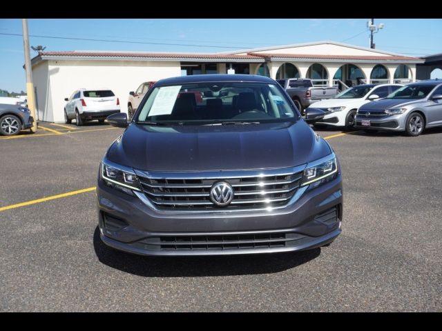 2022 Volkswagen Passat 2.0T SE