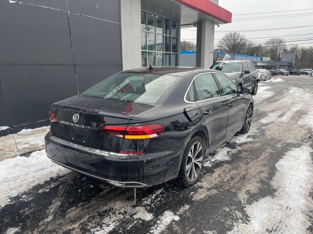 2022 Volkswagen Passat 2.0T SE