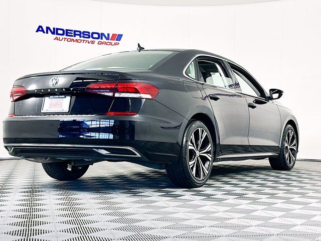 2022 Volkswagen Passat 2.0T SE