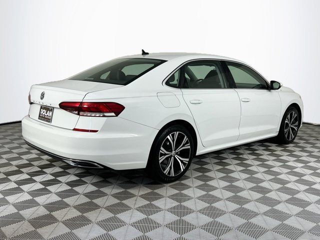 2022 Volkswagen Passat 2.0T SE