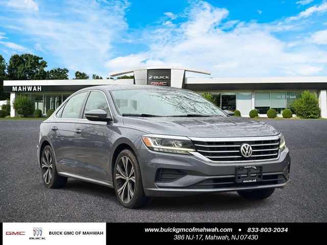 2022 Volkswagen Passat 2.0T SE