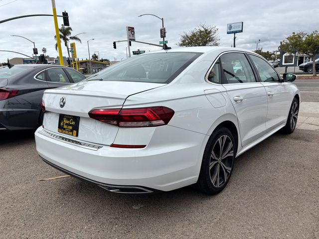 2022 Volkswagen Passat 2.0T SE