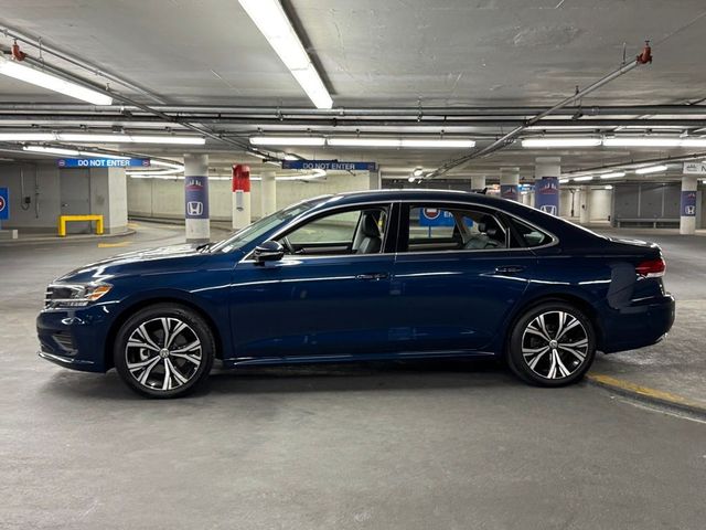 2022 Volkswagen Passat 2.0T SE