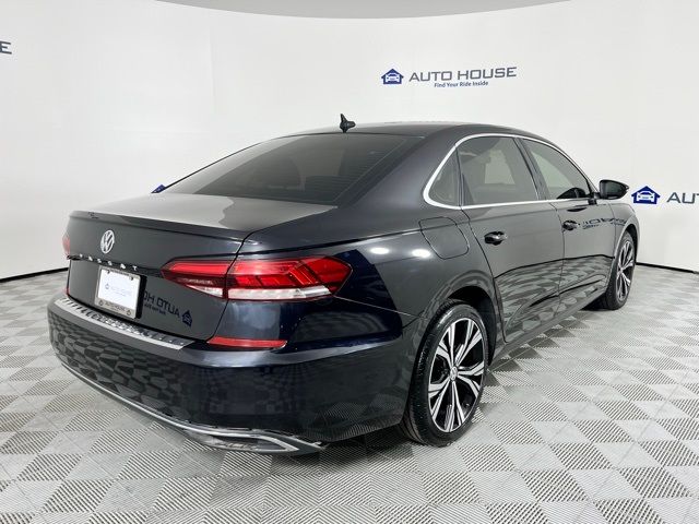 2022 Volkswagen Passat 2.0T SE