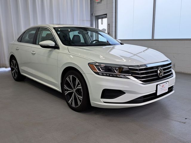 2022 Volkswagen Passat 2.0T SE