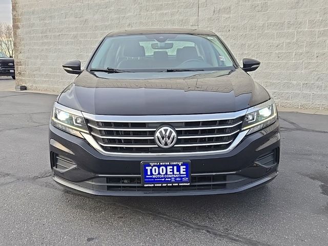 2022 Volkswagen Passat 2.0T SE