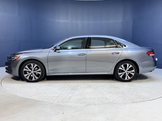 2022 Volkswagen Passat 2.0T SE