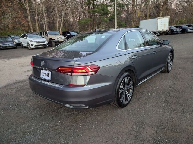 2022 Volkswagen Passat 2.0T SE