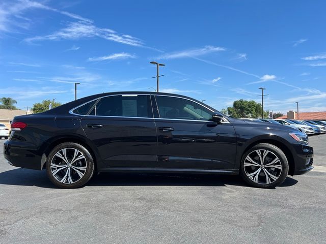 2022 Volkswagen Passat 2.0T SE