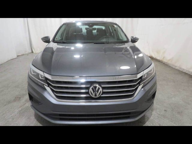 2022 Volkswagen Passat 2.0T SE