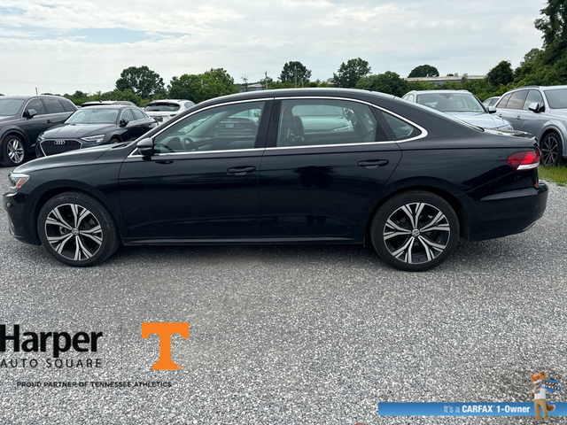 2022 Volkswagen Passat 2.0T SE