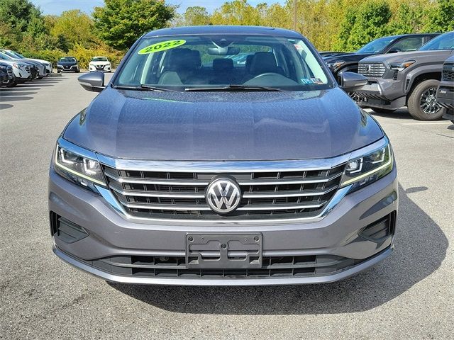 2022 Volkswagen Passat 2.0T SE