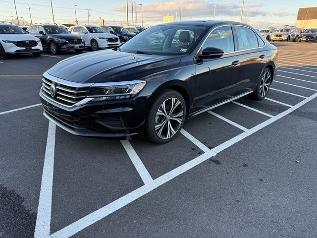 2022 Volkswagen Passat 2.0T SE