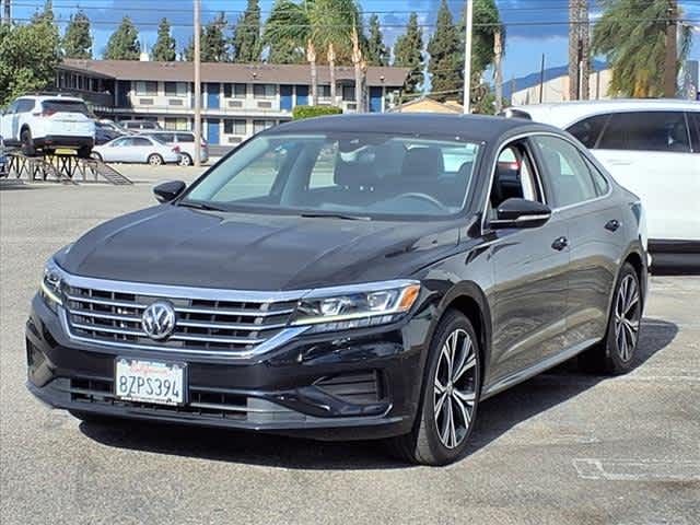 2022 Volkswagen Passat 2.0T SE