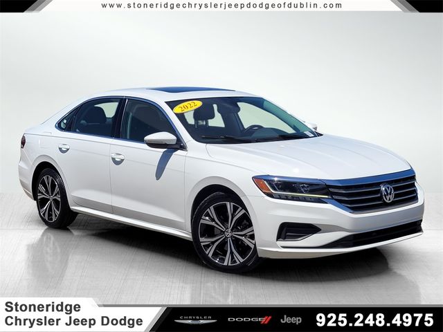 2022 Volkswagen Passat 2.0T SE
