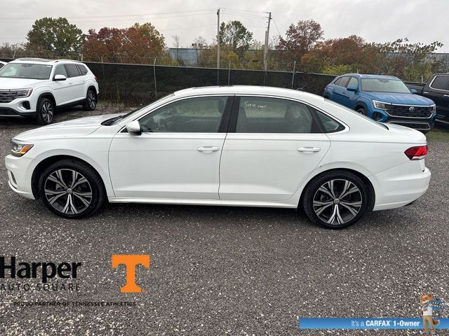 2022 Volkswagen Passat 2.0T SE