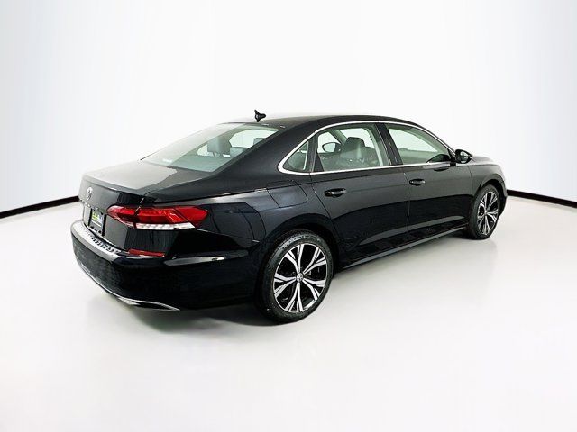 2022 Volkswagen Passat 2.0T SE