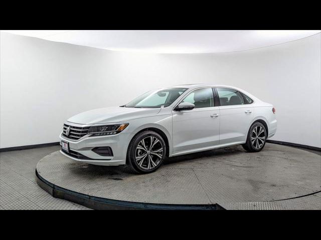 2022 Volkswagen Passat 2.0T SE