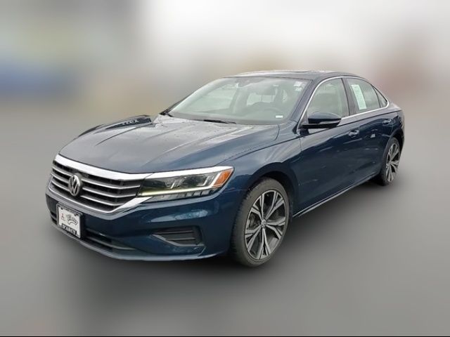 2022 Volkswagen Passat 2.0T SE