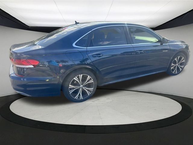 2022 Volkswagen Passat 2.0T SE