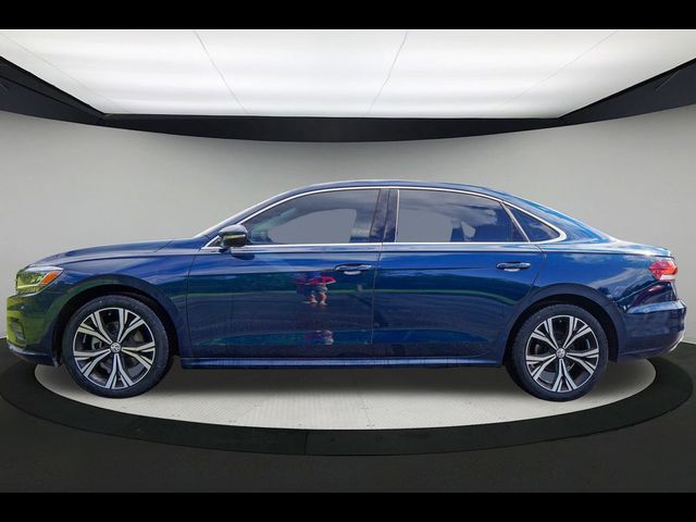 2022 Volkswagen Passat 2.0T SE