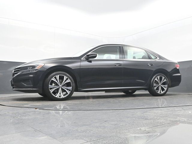 2022 Volkswagen Passat 2.0T SE