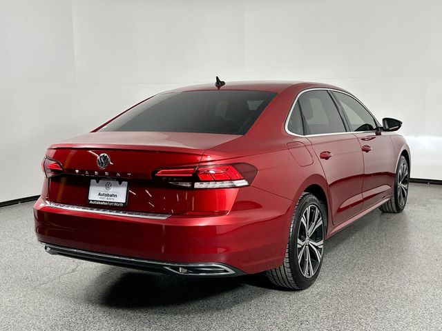 2022 Volkswagen Passat 2.0T SE