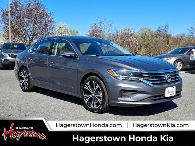 2022 Volkswagen Passat 2.0T SE