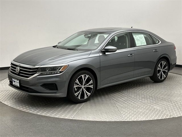 2022 Volkswagen Passat 2.0T SE