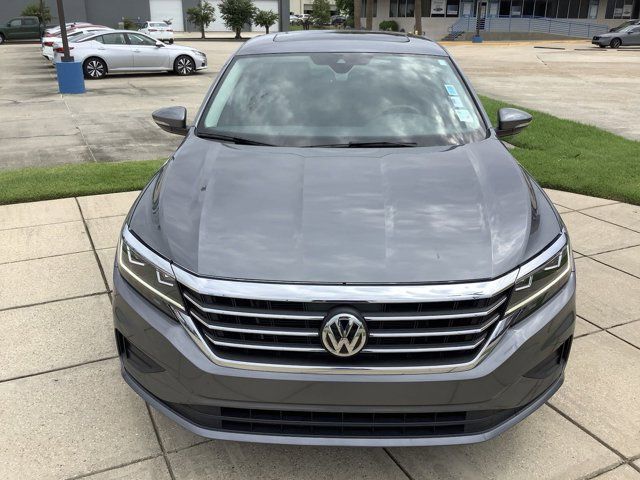 2022 Volkswagen Passat 2.0T SE