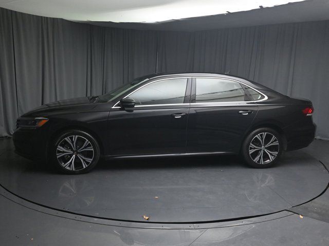 2022 Volkswagen Passat 2.0T SE