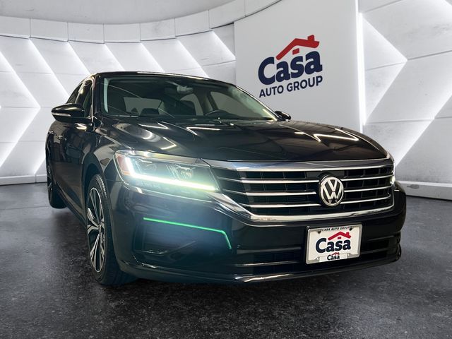 2022 Volkswagen Passat 2.0T SE