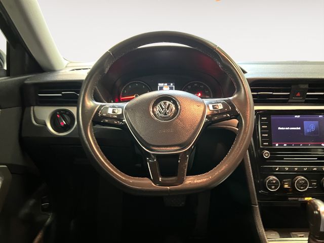 2022 Volkswagen Passat 2.0T SE