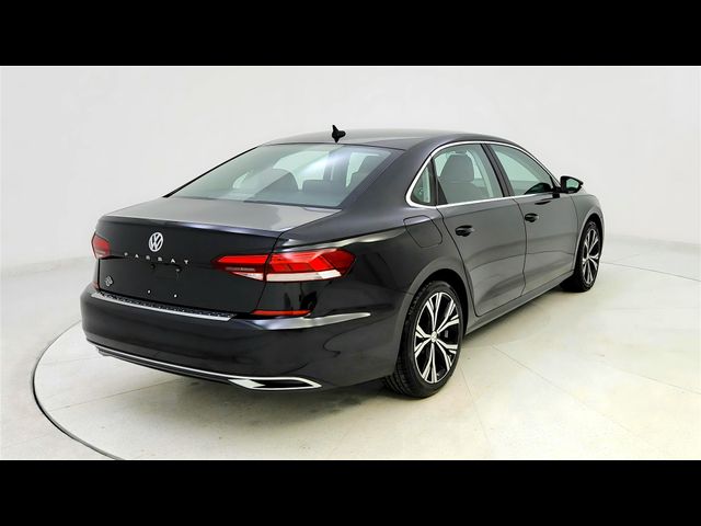 2022 Volkswagen Passat 2.0T SE