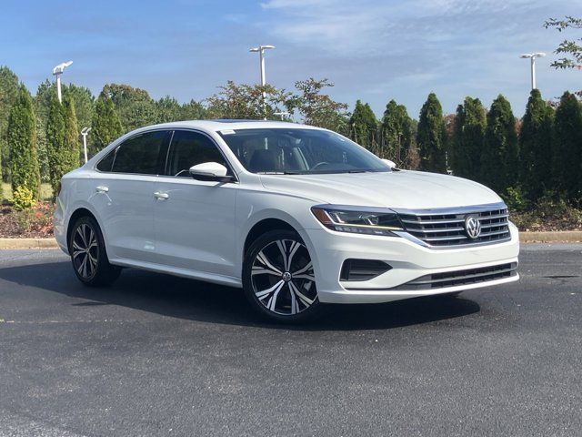 2022 Volkswagen Passat 2.0T SE