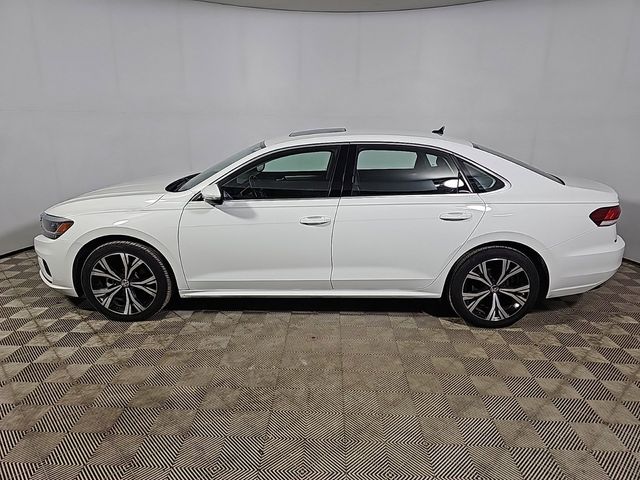 2022 Volkswagen Passat 2.0T SE