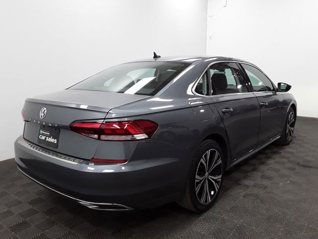 2022 Volkswagen Passat 2.0T SE