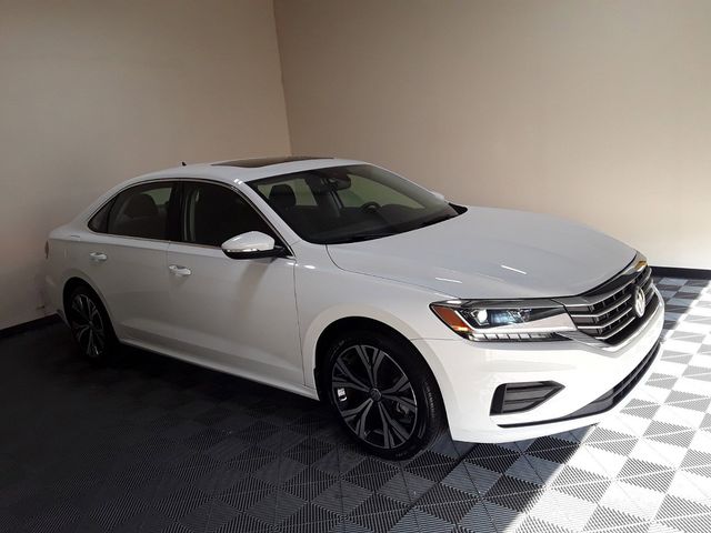 2022 Volkswagen Passat 2.0T SE