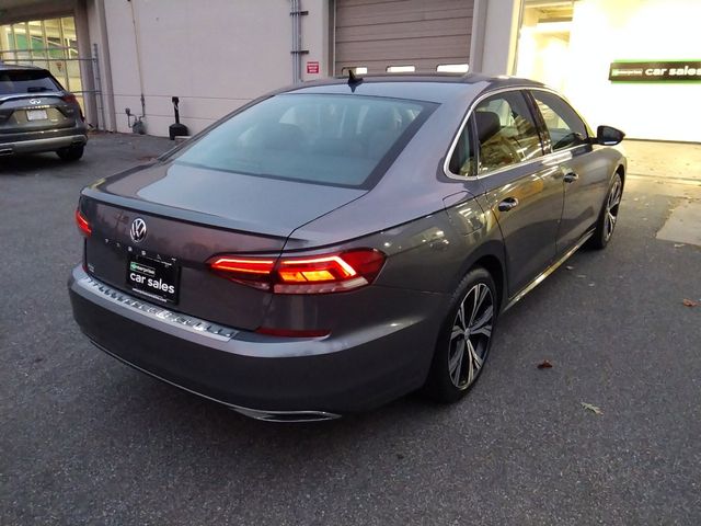 2022 Volkswagen Passat 2.0T SE