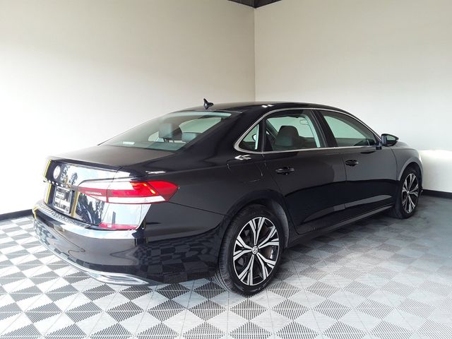 2022 Volkswagen Passat 2.0T SE