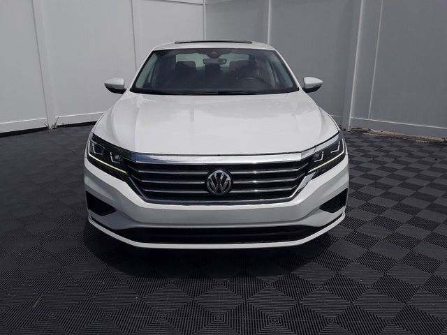 2022 Volkswagen Passat 2.0T SE