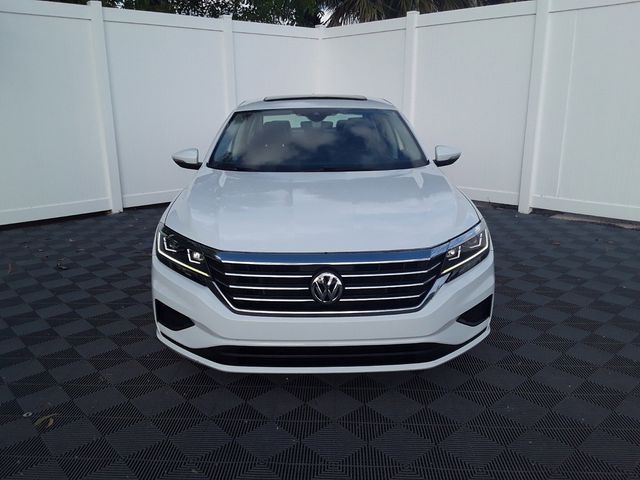 2022 Volkswagen Passat 2.0T SE